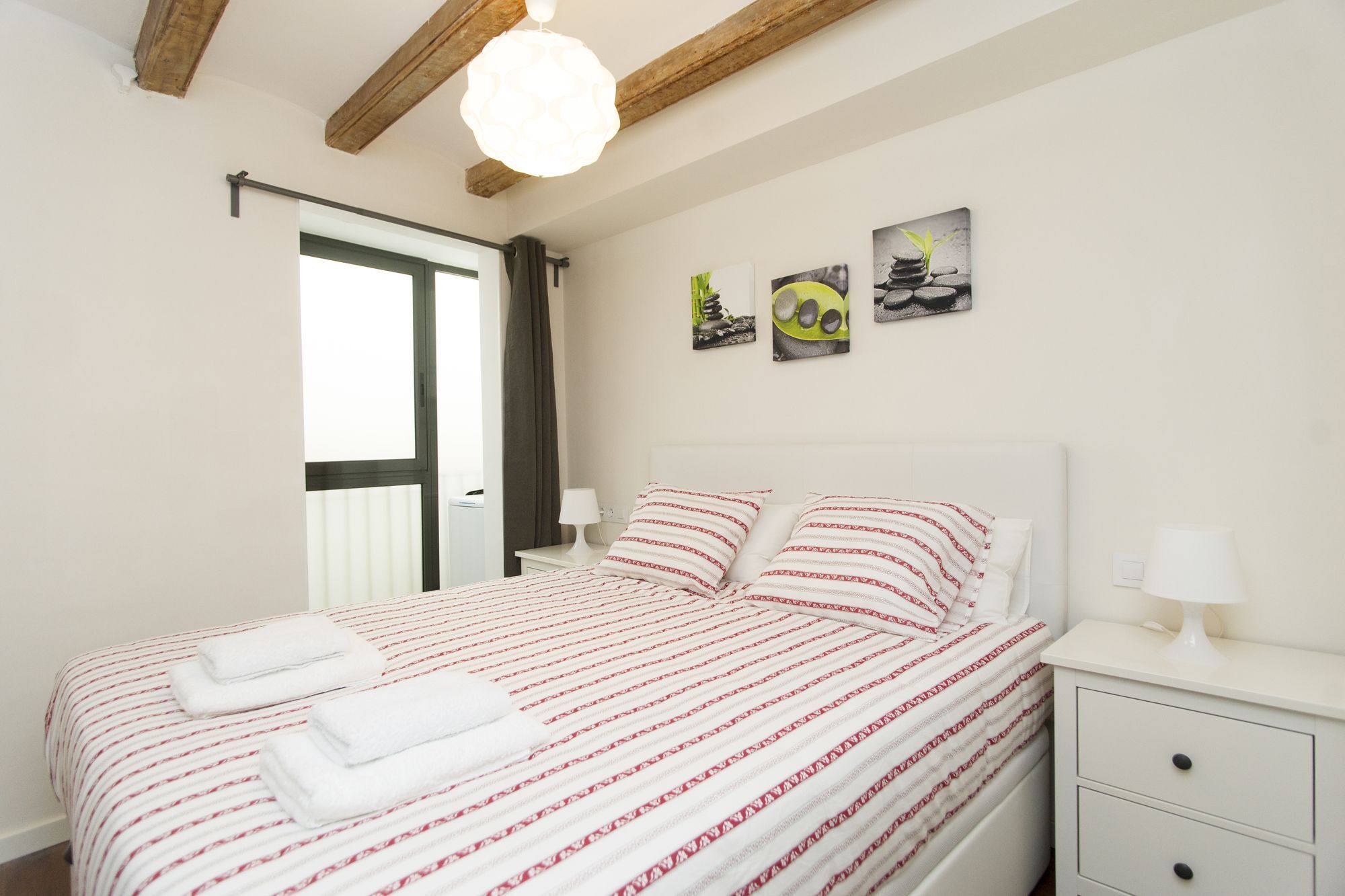 Apartments Sfamilia Barcelona Hotel 3*