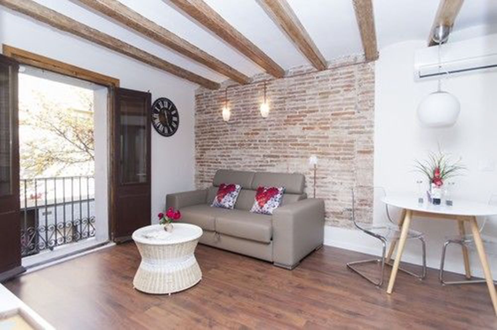 Apartments Sfamilia Barcelona Barcelona